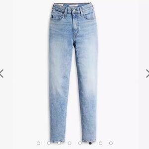 Levis mom jeans size 26